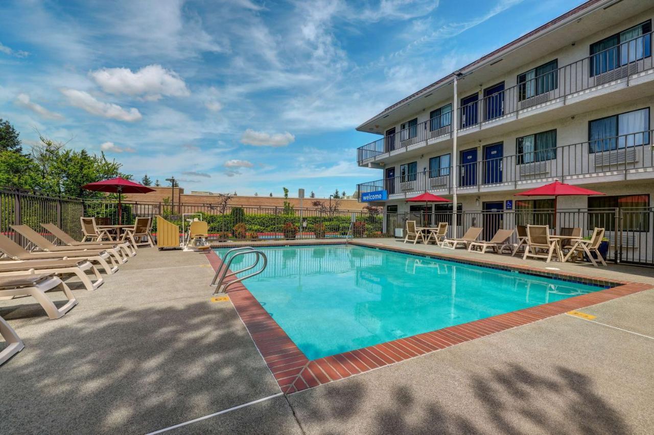 Motel 6-Kirkland, Wa - North Kirkland Eksteriør bilde