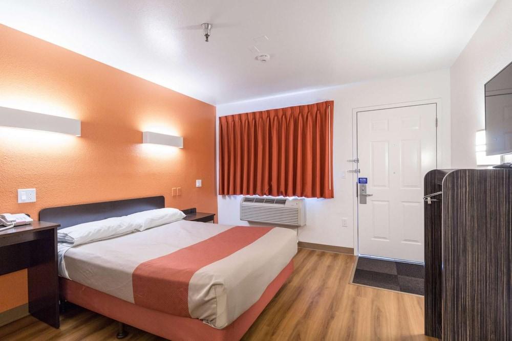 Motel 6-Kirkland, Wa - North Kirkland Eksteriør bilde