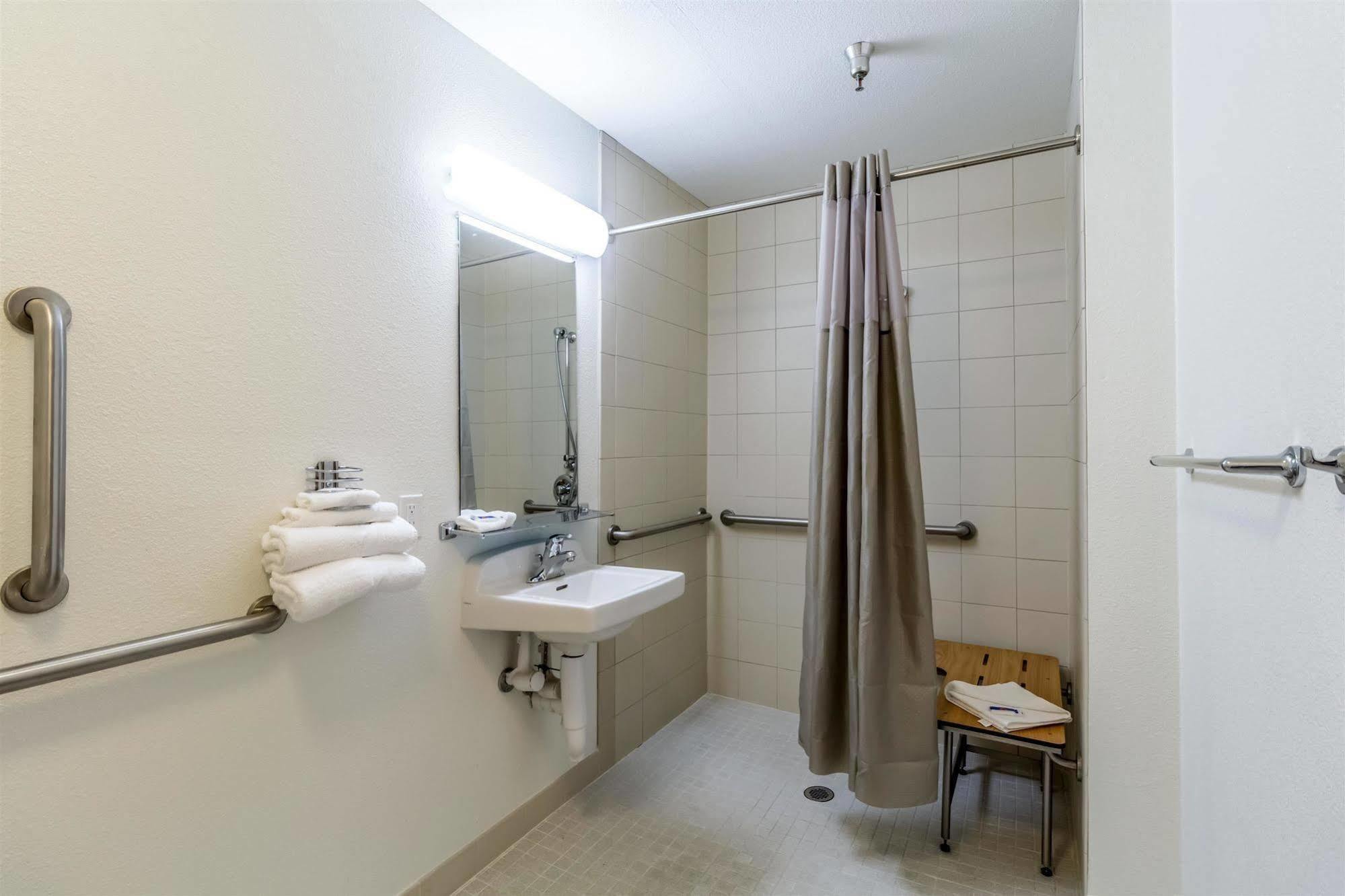 Motel 6-Kirkland, Wa - North Kirkland Eksteriør bilde