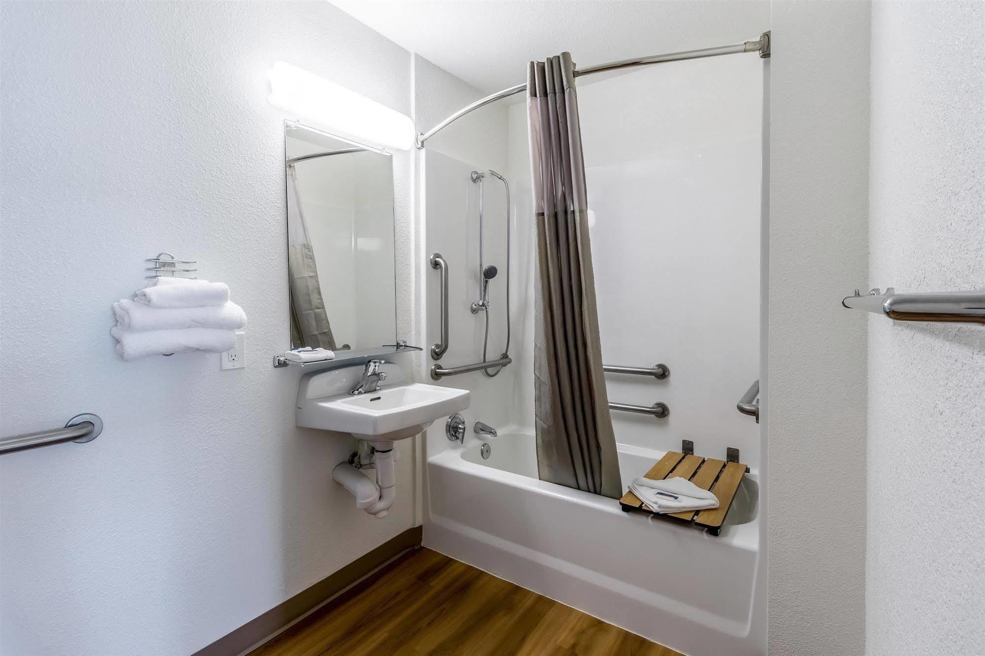 Motel 6-Kirkland, Wa - North Kirkland Eksteriør bilde